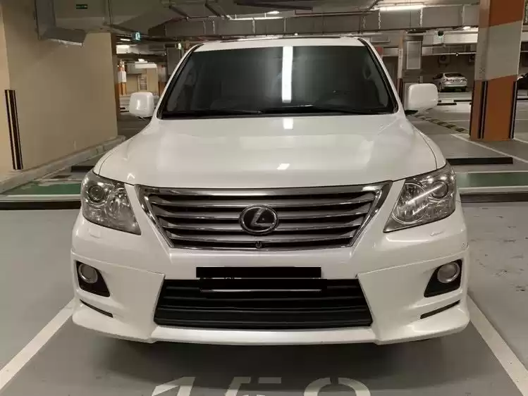 Kullanılmış Lexus LX Kiralık içinde Riyad #21362 - 1  image 
